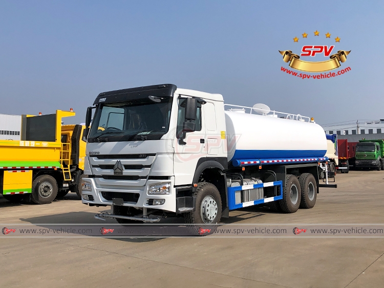 20,000 Litres Water Spraying Truck Sinotruk - LF